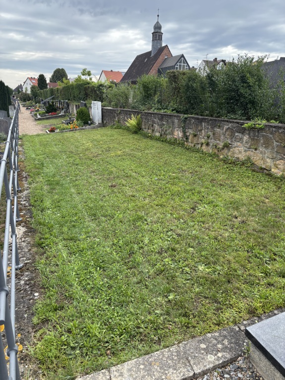 Alter Friedhof Großostheim Bild 1
