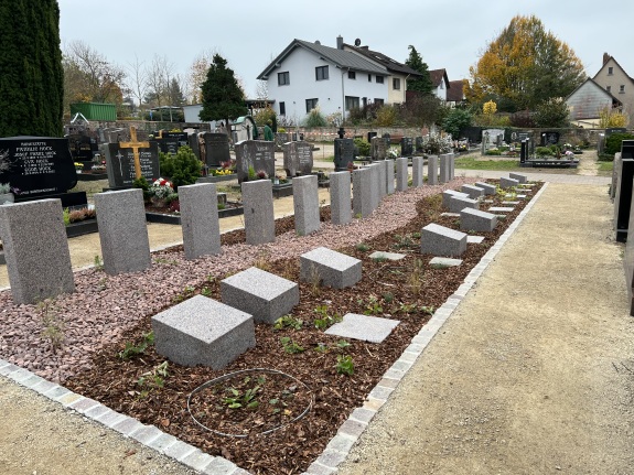 Alter Friedhof_Urnengarten_5